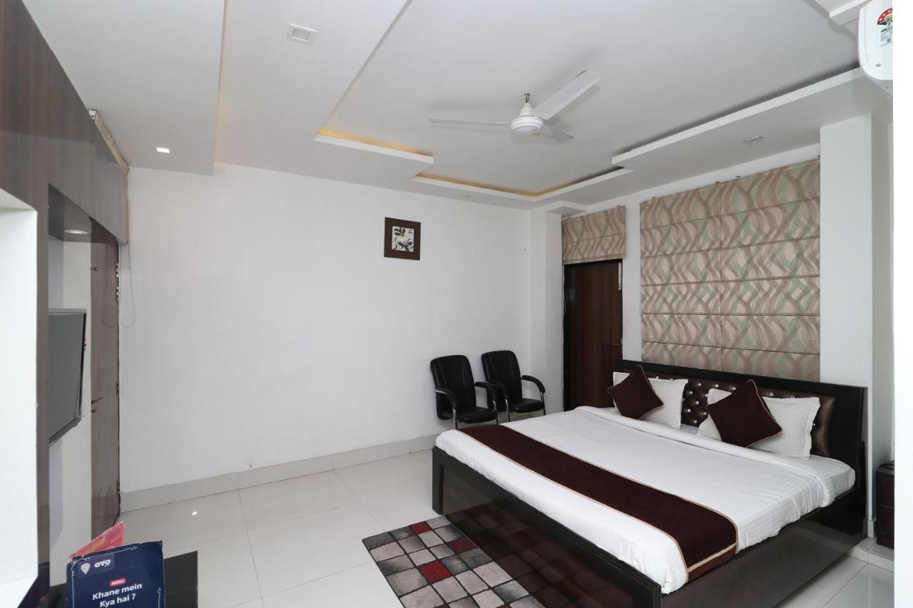 Oyo 8837 Hotel Surya Galaxy Kānpur Eksteriør bilde