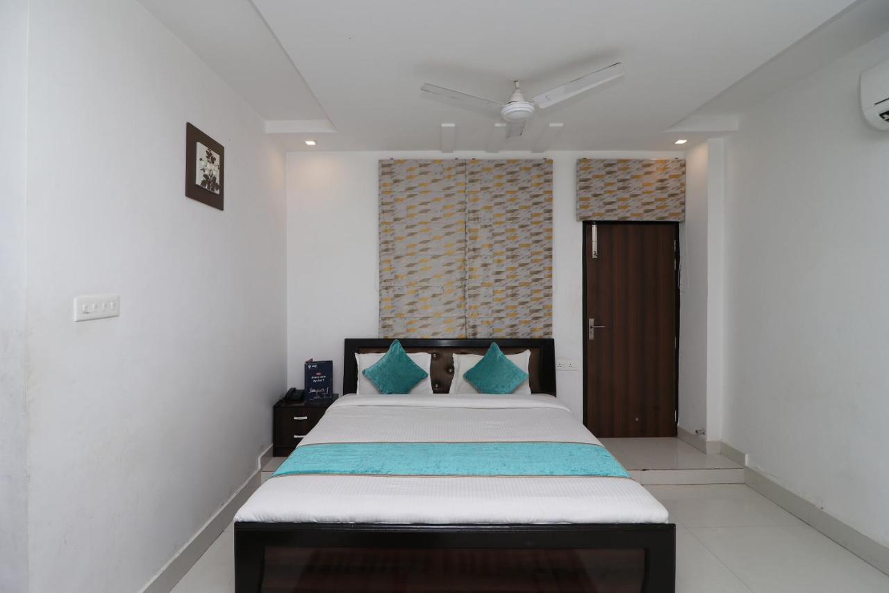 Oyo 8837 Hotel Surya Galaxy Kānpur Eksteriør bilde