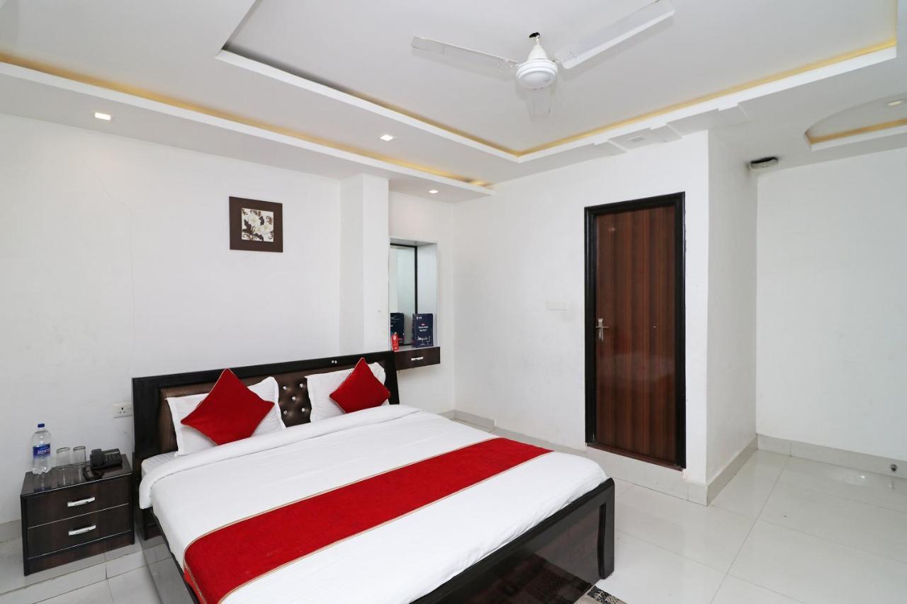 Oyo 8837 Hotel Surya Galaxy Kānpur Eksteriør bilde